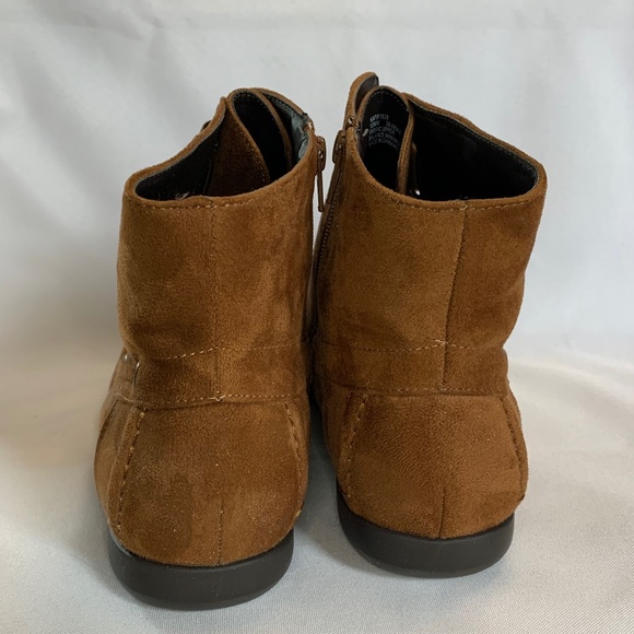 NIB! ComfortView Brown Shootie!  Size 12 WW! - Picture 4 of 7